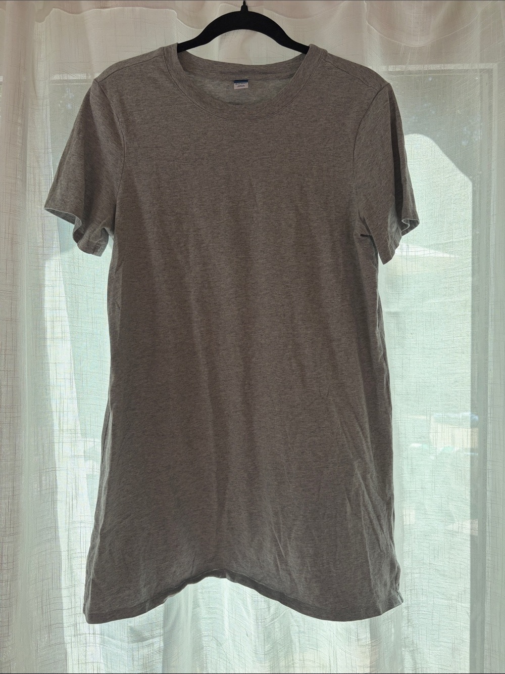 Old Navy Heather Gray Crewneck Tee